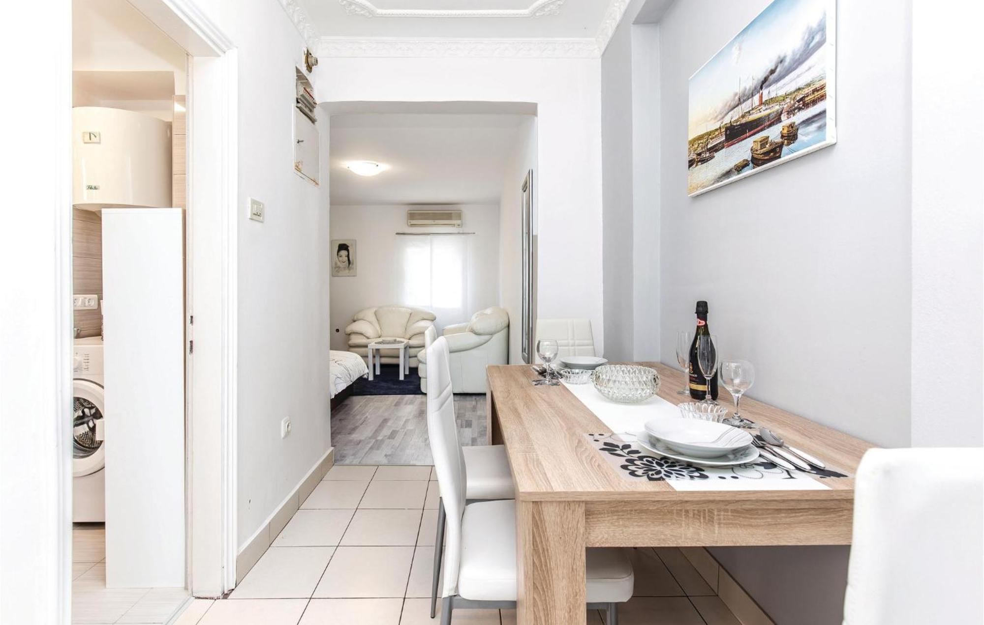 Stunning Apartment In Kostrena With Kitchen 외부 사진